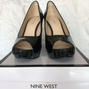 Nine West QTPIE Black Patent Open-Toe Pump (w box)